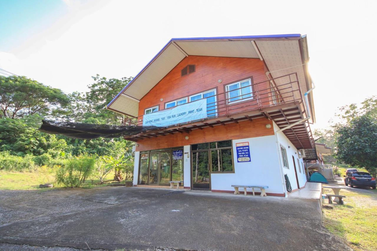 Oyo 75373 Chamil House Hotel Nai Harn Luaran gambar