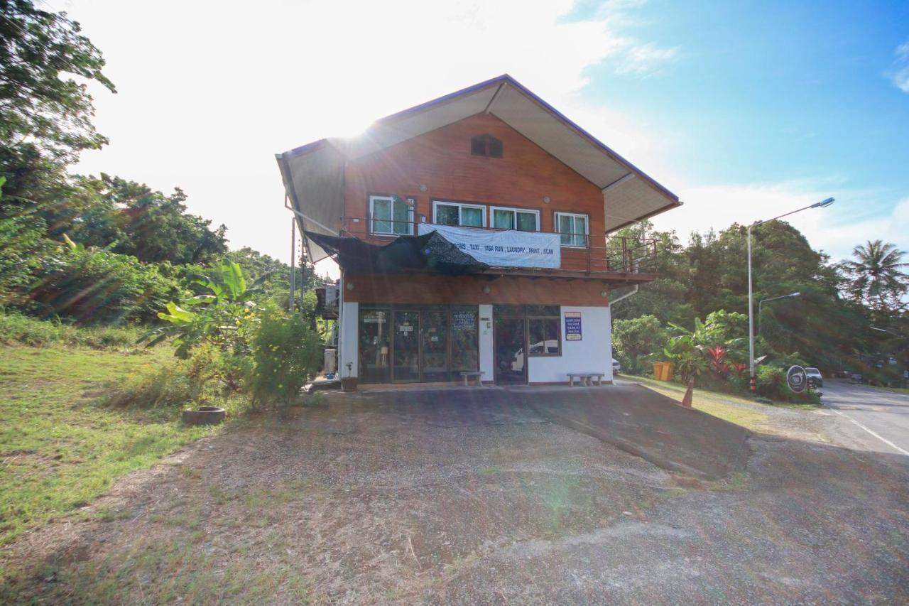 Oyo 75373 Chamil House Hotel Nai Harn Luaran gambar